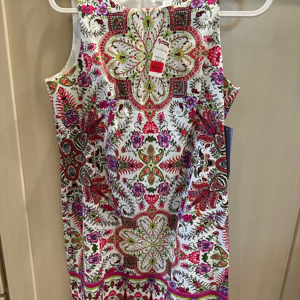 London Times White Sleeveless Shift Dress with Pink & Green Medallion Print
